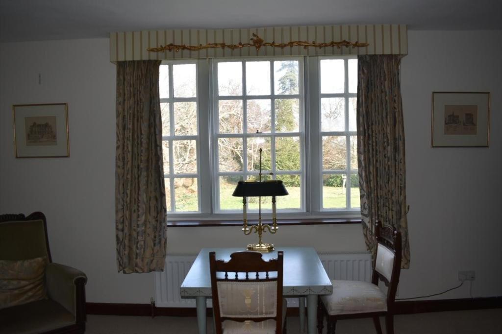 Holmbush House Guest House Hellingly ภายนอก รูปภาพ